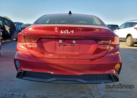 2024 Kia Forte Lx из США, поврежденный, VIN 3KPF24AD2RE746077